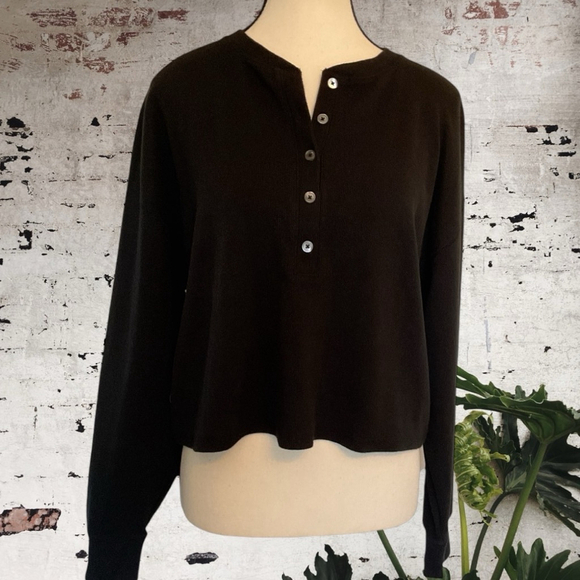 Wilfred Tops - Wilfred Free Black ribbed Long Sleeve drop shoulder Crop sweater Size large